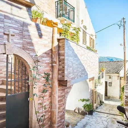 Traditional Venetian Stone House